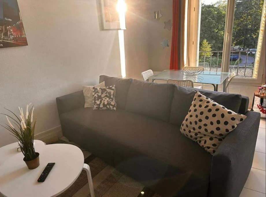 شقة Chez Marie - 4P - Proche Paris - Metro 8 ميزو الفورْ المظهر الخارجي الصورة